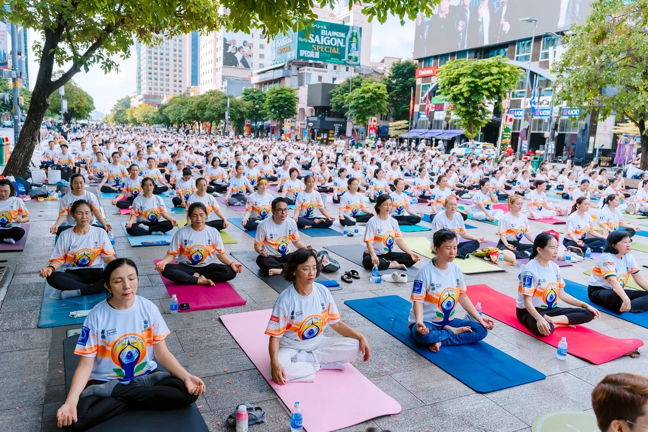 Sự kiện Yoga ngoài trời cần không gian rõ ràng, âm thanh ổn định và vận hành chỉn chu. Sự kiện Yoga ngoài trời do Sài Gòn Light Event vận hành tại phố đi bộ Nguyễn Huệ với sân khấu, âm thanh và không gian cộng đồng chỉn chu.