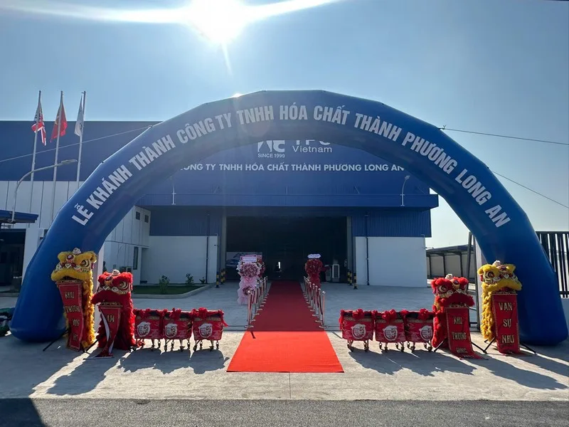 Cổng hơi đón khách kết hợp thảm đỏ tại Lễ khánh thành Nhà máy Thành Phương