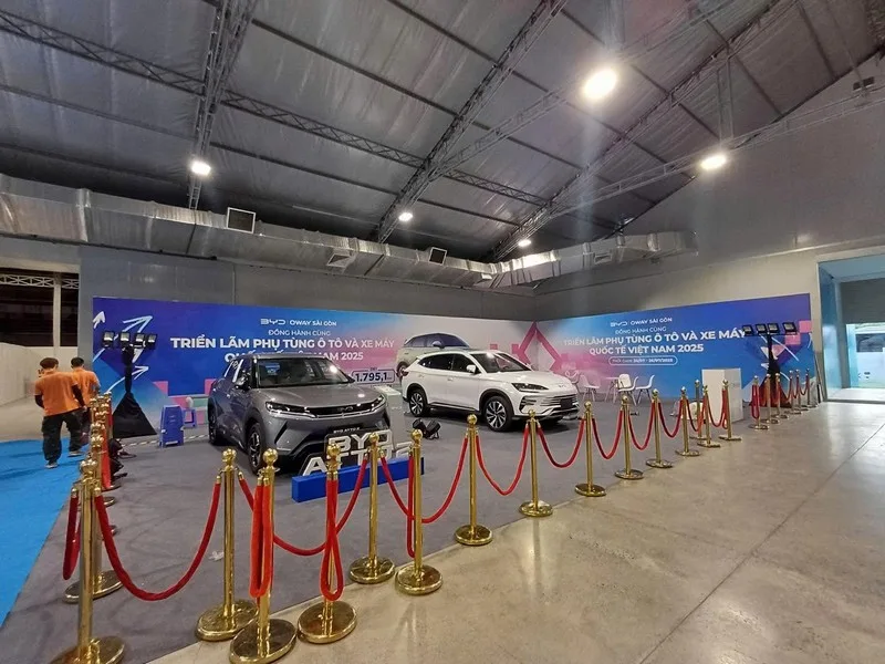 Gian hàng BYD Oway Sài Gòn tại triển lãm phụ tùng ô tô quốc tế Việt Nam 2025.