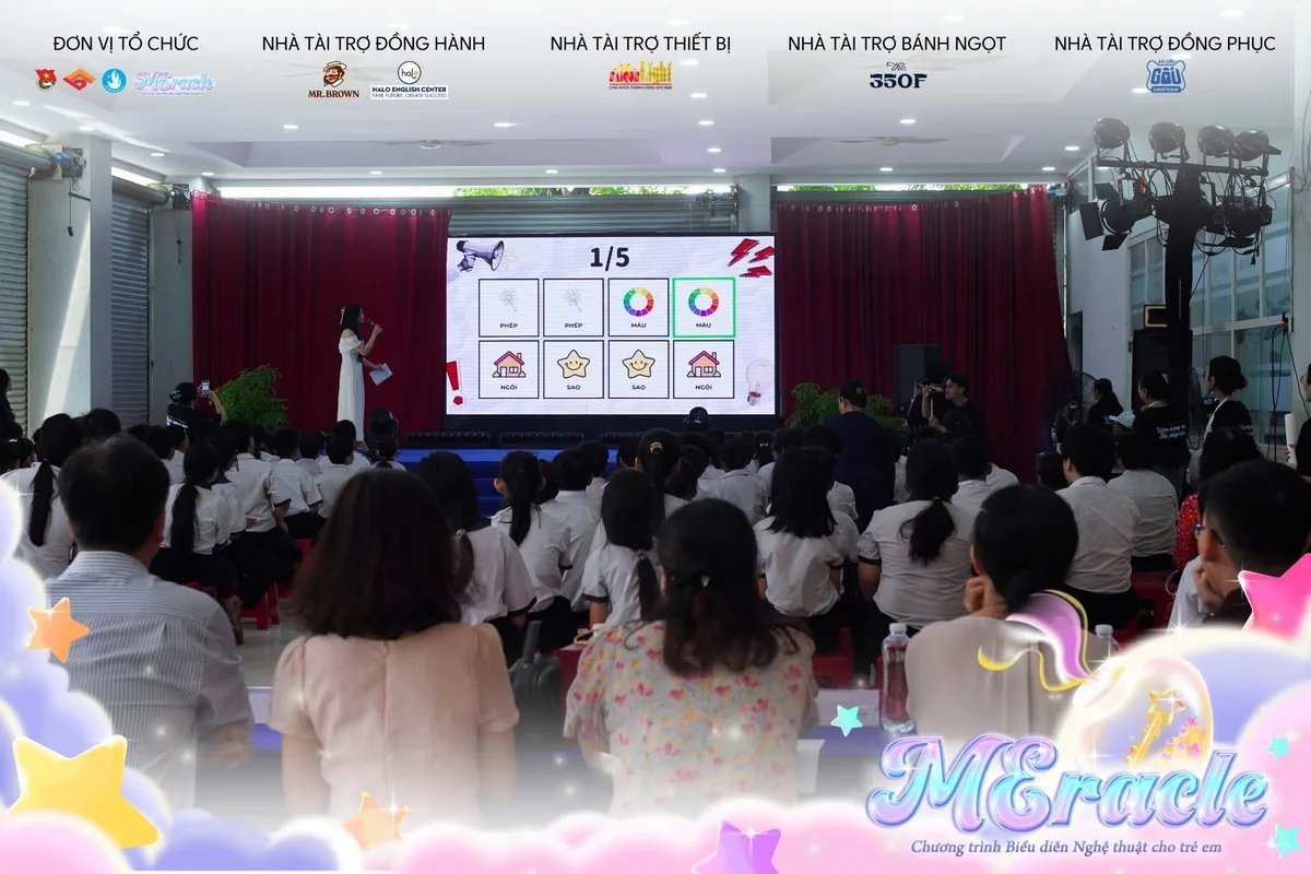 Sài Gòn Light Event góp sức bằng hạng mục thiết bị cho chương trình cộng đồng. Nhà tài trợ thiết bị sự kiện cộng đồng góp phần hỗ trợ chương trình diễn ra chỉn chu và trọn vẹn hơn.