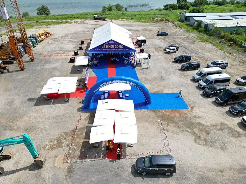 Toàn cảnh lễ khởi công tại công trường do Sài Gòn Light Event triển khai và vận hành.