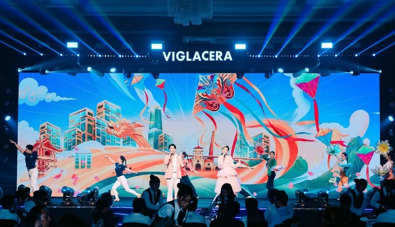 Hội nghị khách hàng do Sài Gòn Light Event tổ chức với không gian sân khấu, âm thanh ánh sáng và vận hành chuyên nghiệp.