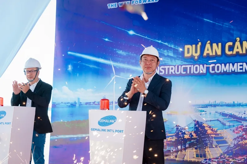 Khoảnh khắc khởi công dự án Gemalink giai đoạn 2 tạo dấu ấn trang trọng cho lễ khởi công Cảng Cái Mép Gemadept.