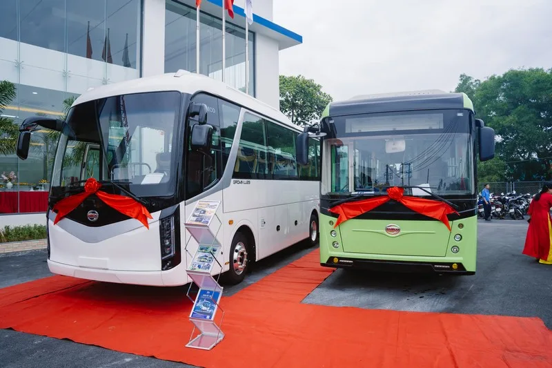 Khu vực trưng bày các mẫu xe điện WCAR – VITRAC tại Biên Hòa