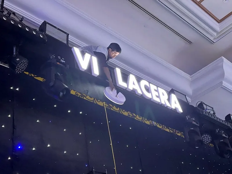 Logo LED Viglacera kết hợp màn sao tại Gala Dinner VIGSA 2026.