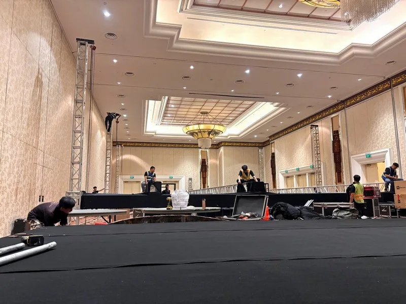 Thi công mặt sân khấu Gala Dinner VIGSA 2026 chuyên nghiệp tại Hồ Tràm.