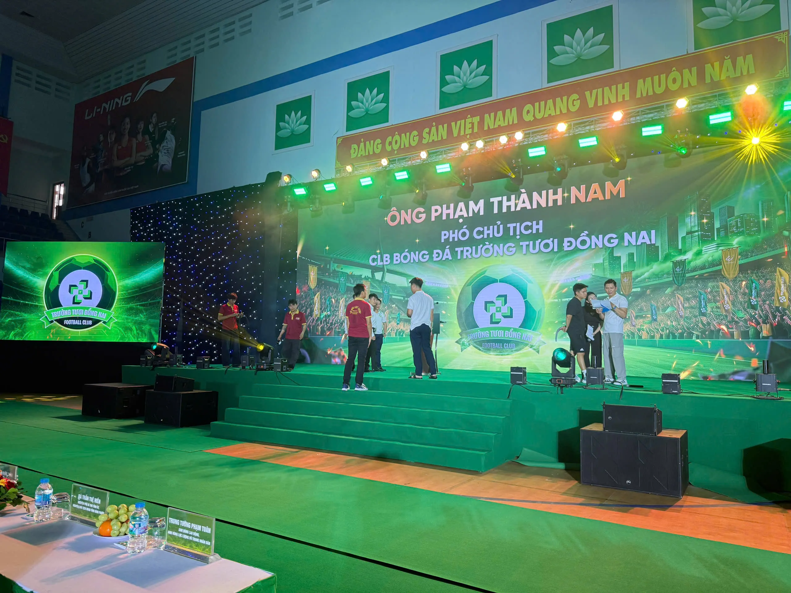 sai gon light event to chuc le xuat quan clb truong tuoi dong nai vleague 2026 2027 (133).jpg sai gon light event to chuc le xuat quan clb truong tuoi dong nai vleague 2026 2027 (133).jpg