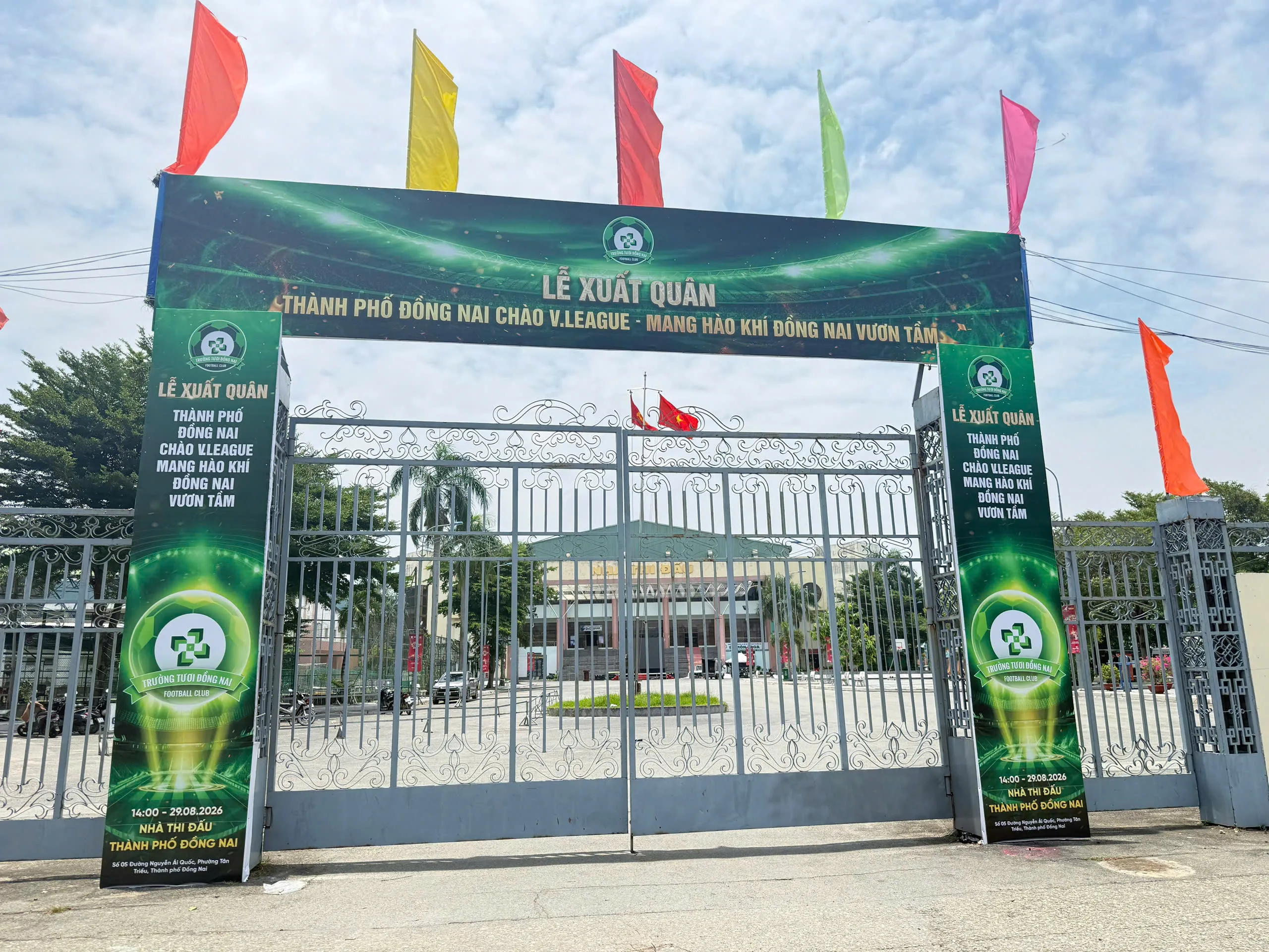 sai gon light event to chuc le xuat quan clb truong tuoi dong nai vleague 2026 2027 (143).jpg sai gon light event to chuc le xuat quan clb truong tuoi dong nai vleague 2026 2027 (143).jpg